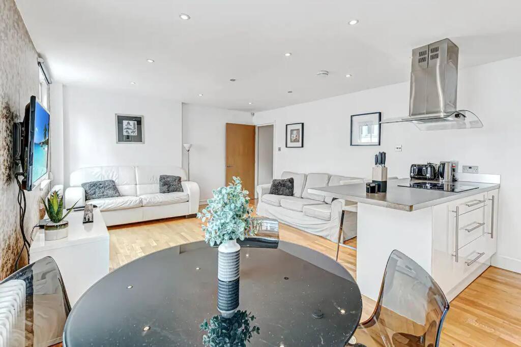 2Br Flat Next To London Eye On Lower Marsh 96A 외부 사진