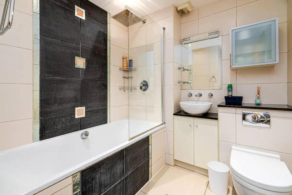 2Br Flat Next To London Eye On Lower Marsh 96A 외부 사진